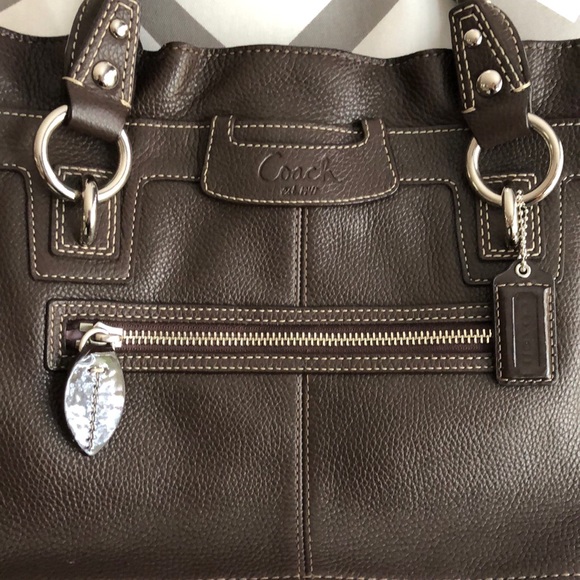 🎉 Coach Brown Pebble Leather Penelope Carryall - Picture 2 of 6